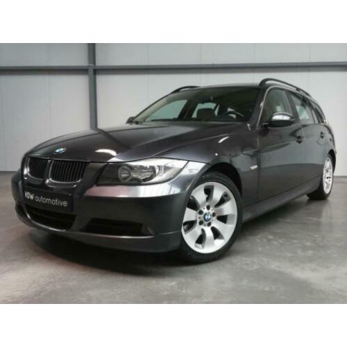 BMW 3 Serie Touring 325i Business Line Navi Leder Trekhaak