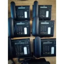 Telefooncentrale en 11x telefoon