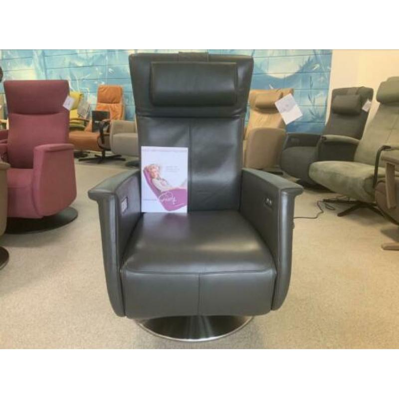 Prominent Toscana luxe sta op relax stoel gratis bezorgd