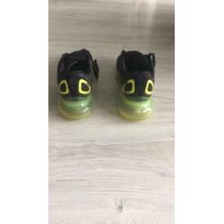 Nike air max 720 maat 38,5