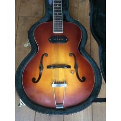 Gretsch New Yorker custom met P90 element