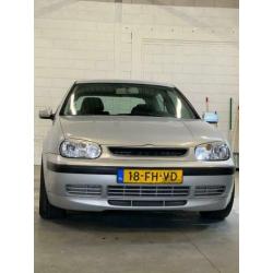 Volkswagen Golf 4 1.6