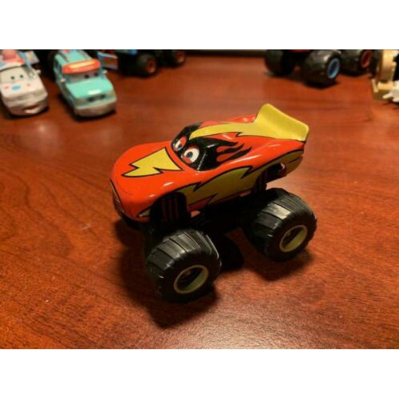Disney Cars Toon-Monster Jam truck “Frightening McMean”1:5