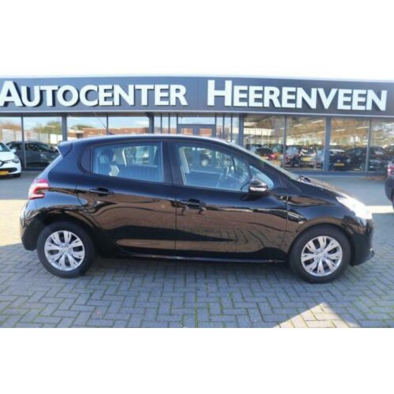 Peugeot 208 1.6 e-HDi Bl. Lease Navi / Cruise / Airco 50 pro