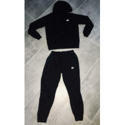 Zwart nike trainingspak joggingpak S