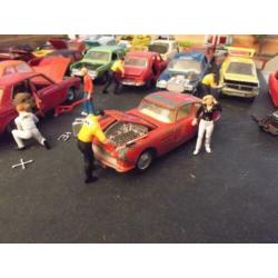 1/43 Aston Martin DB4 - Corgi Toys 218 rood