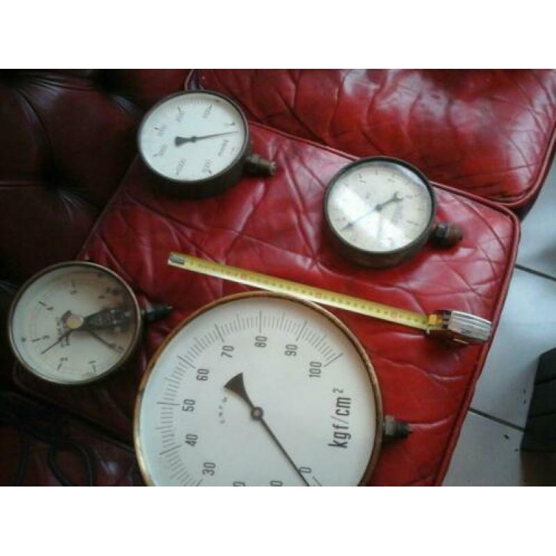Oude manometers