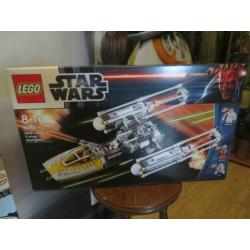 Lego Star Wars 9495 Gold Leader's Y-wing Starfighter (2012)