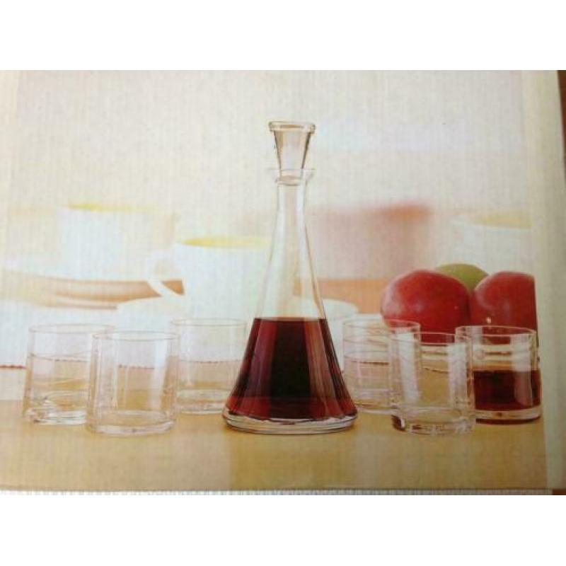 Decanteerset 7 dlg Karaf en 6 glazen