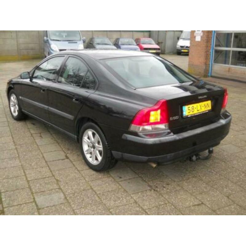 Volvo S60 2.4 140PK