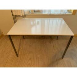 Ikea Mella tafel - wit/metaal