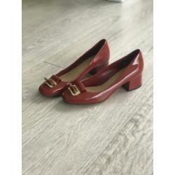 Micheal Kors pump rood maat 39