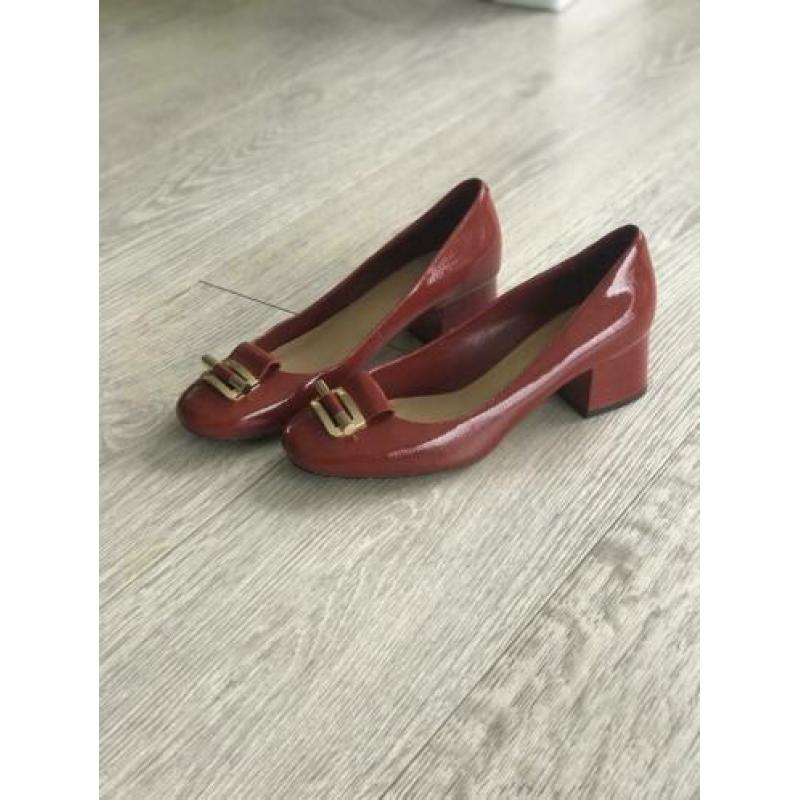 Micheal Kors pump rood maat 39