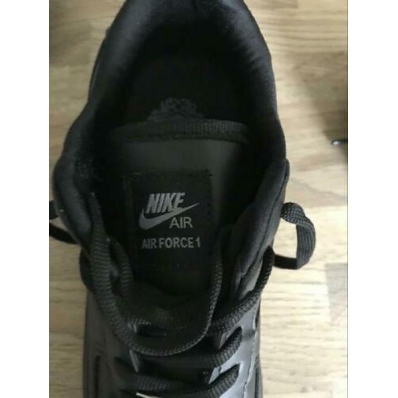 NIKE Air Force 1 maat 36