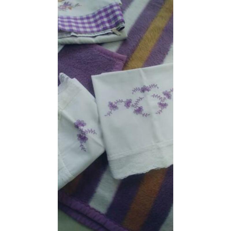 Lakenset, 2 stuks, wieg /ledikant/baby/deken/vintage /retro