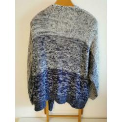 Vest maat 40.