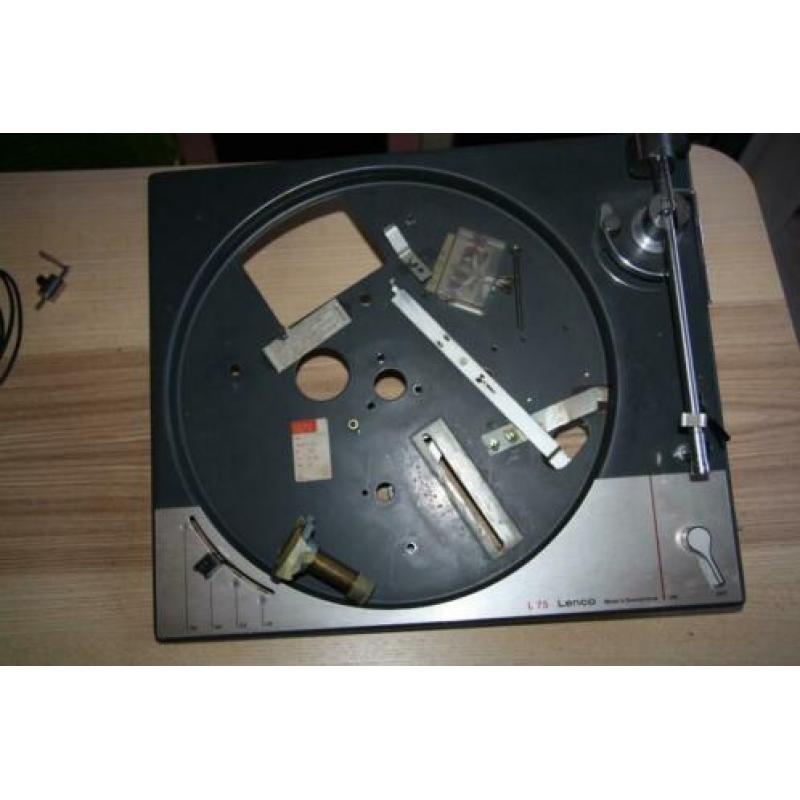 Lenco L75 onderdelen.