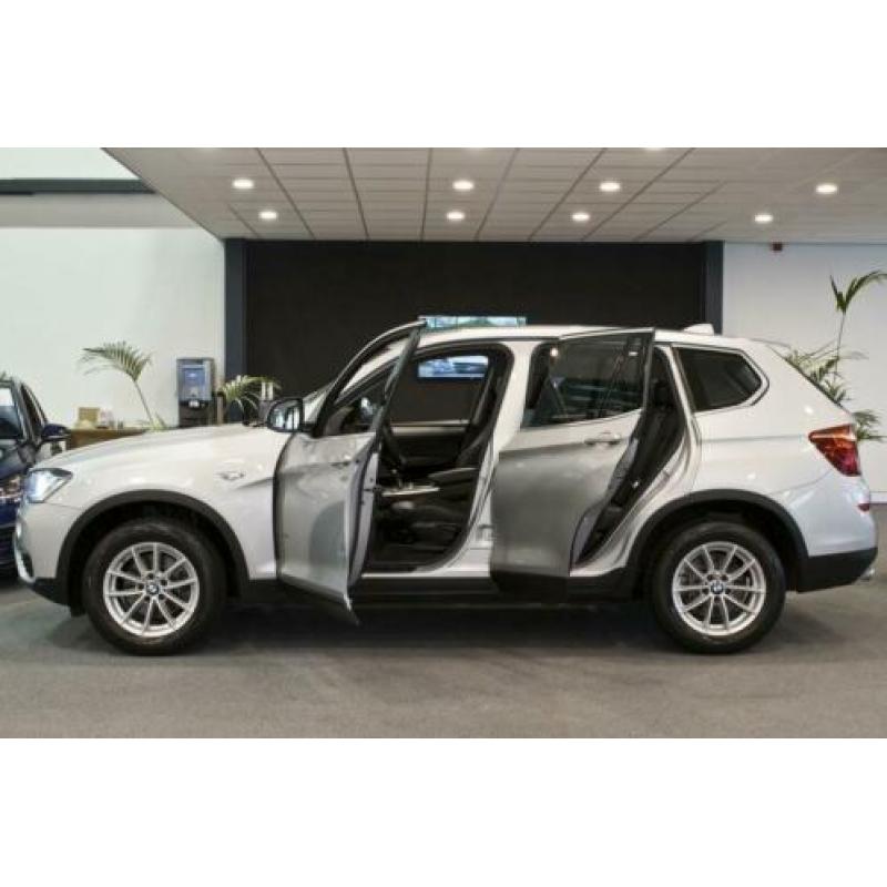 BMW X3 sDrive20i Centennial Executive | NAVI | STOELVERWARMI