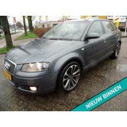 Audi A3 Sportback 1.6 FSI Ambition nw model,motor vervangen