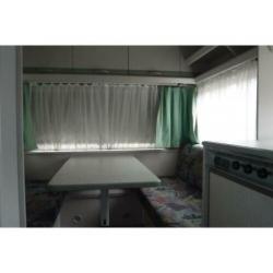 Knaus Sudwind 485 tu rondzit en dinette