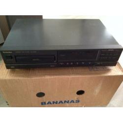 Stereo Cassette Deck Disc Player Compact Disc Player