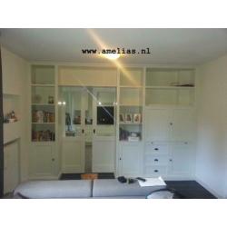 grote kasten boekenkasten maatwerk kast bar toog in mancave