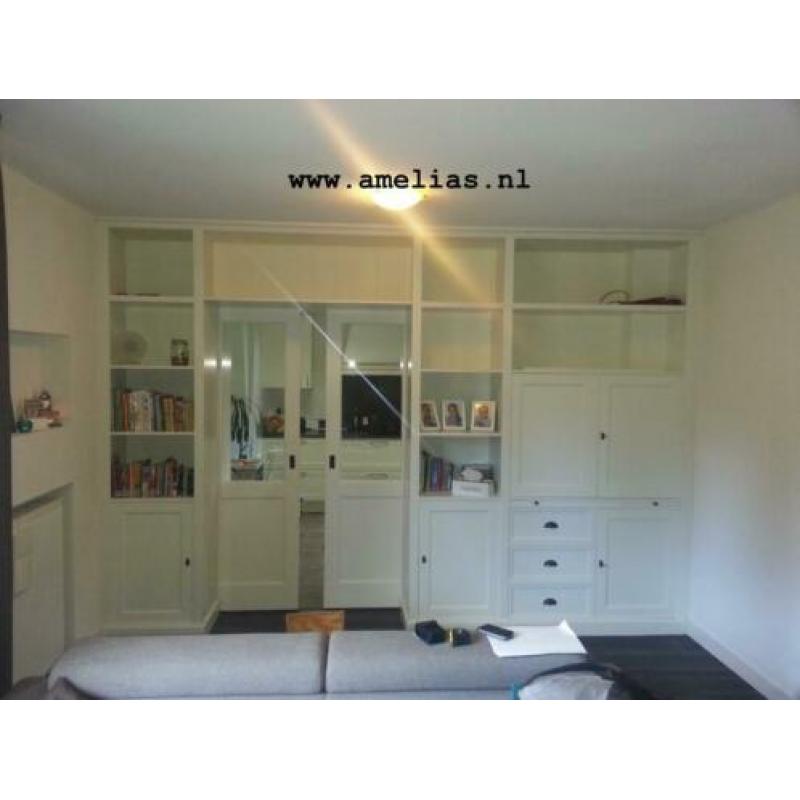 grote kasten boekenkasten maatwerk kast bar toog in mancave
