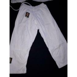matsuru judopak maat 120 en maat 130