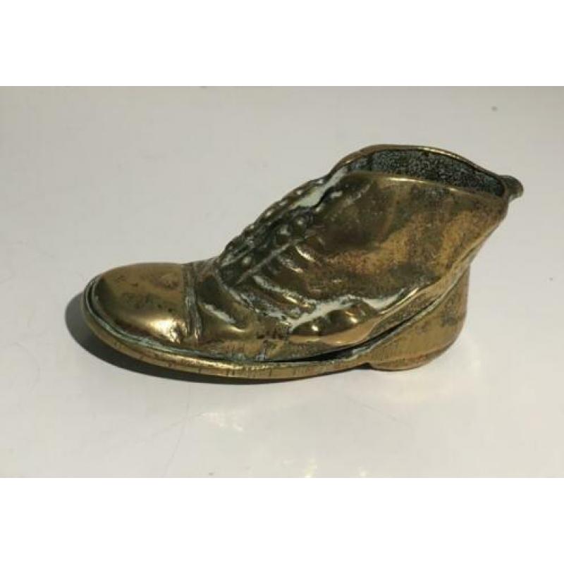 Brons engels schoentje