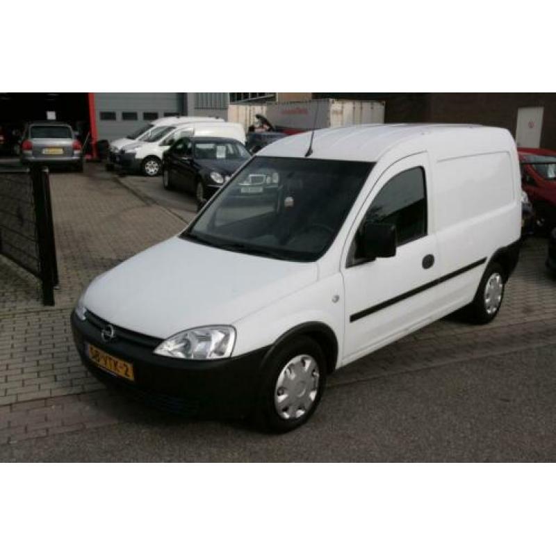 Opel Combo 1.3 CDTi Comfort Airco Trekhaak Grijs Kenteken