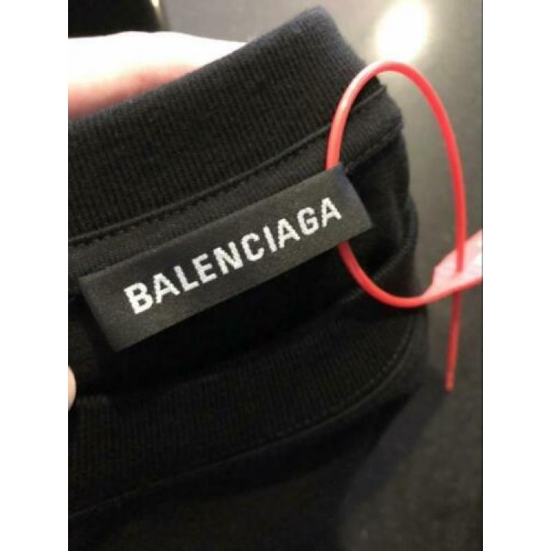 Balenciaga t-shirt maat s / m oversized 36 zwart