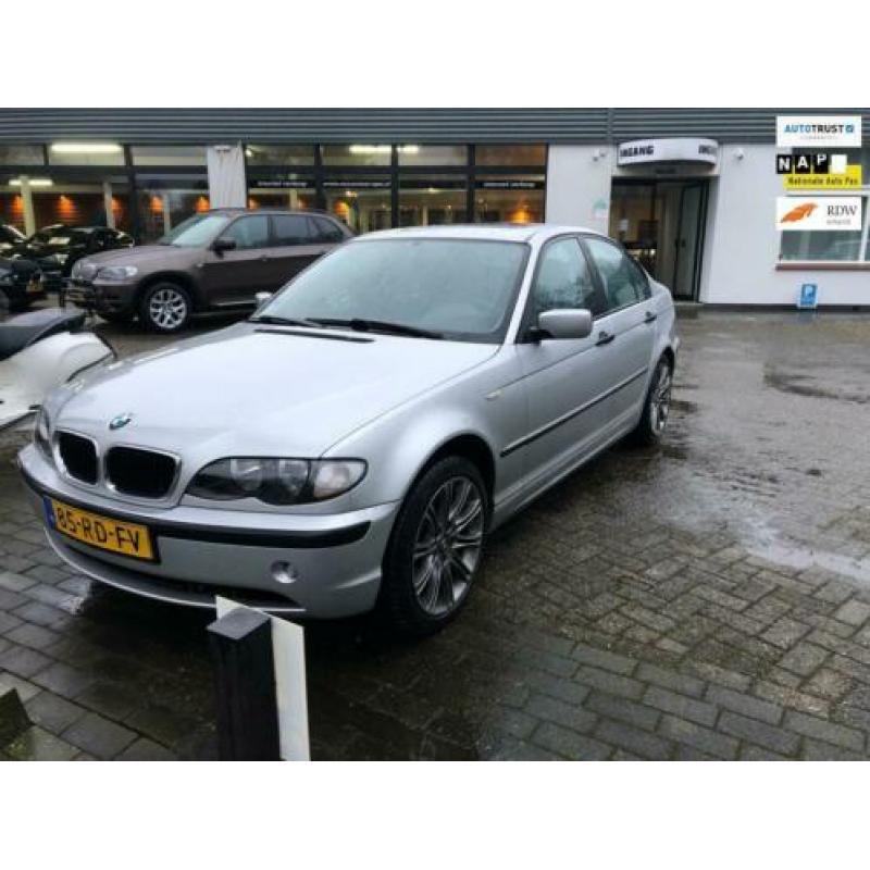 BMW 3-serie 320d Special Edition DAK/cruise/AIRCO *apk:03-20