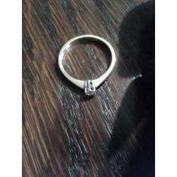 klassieke14 krt bicolor solitairring met 0,10 crt briljant