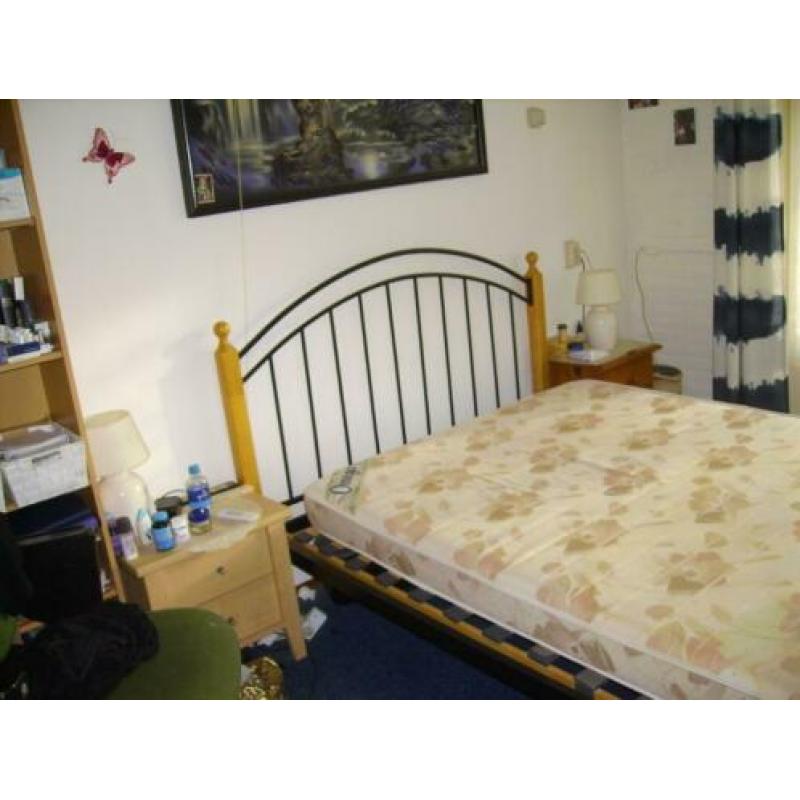 Bed 140/200