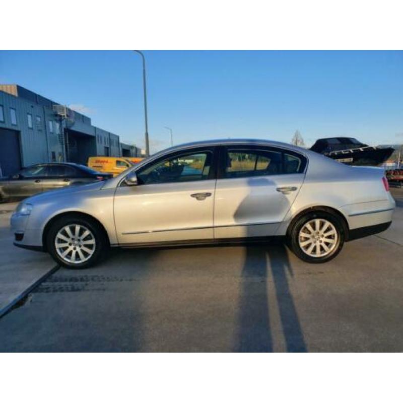 Volkswagen Passat 2.0 TDI 140pk Comfortline goed onderhouden