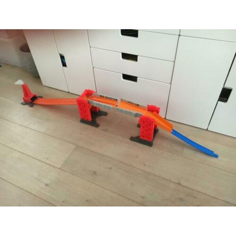Heel veel Hot Wheels racebanen / onderdelen