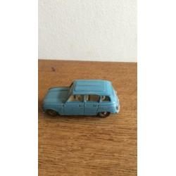 Dinky toy Renault 4