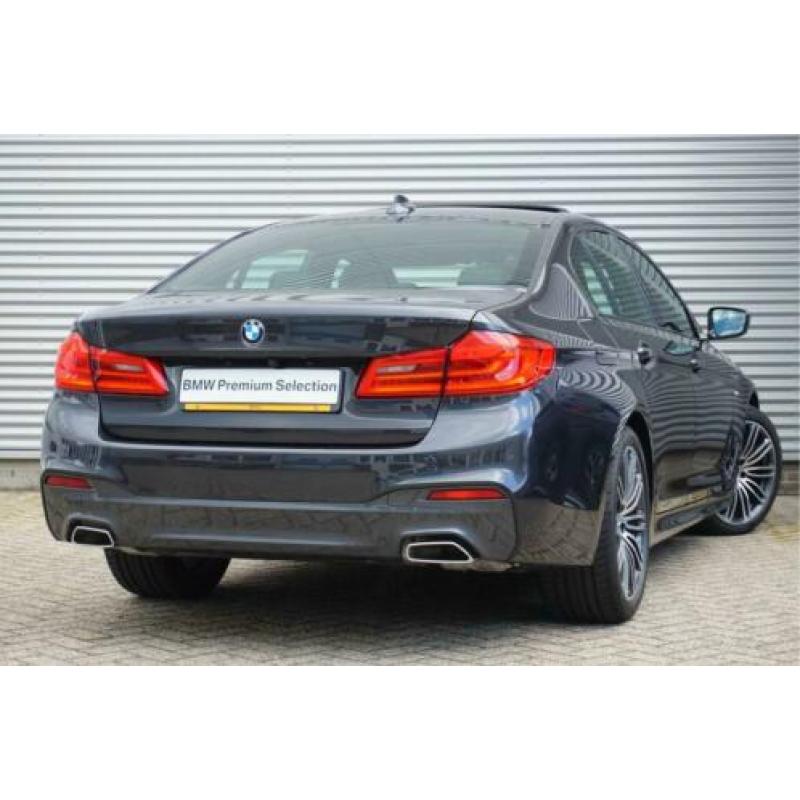 BMW 5 Serie 520i Sedan Aut. High Executive M Sportpakket / H
