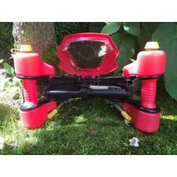 supersoaker - apart model met schermpje en 2 waterreservoirs
