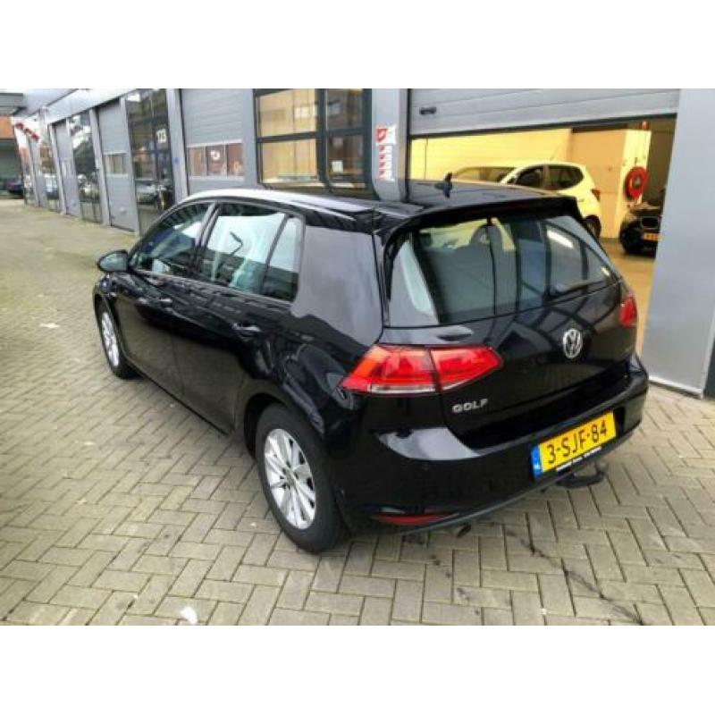Volkswagen Golf 1.6 TDI Comfortline BlueMotion
