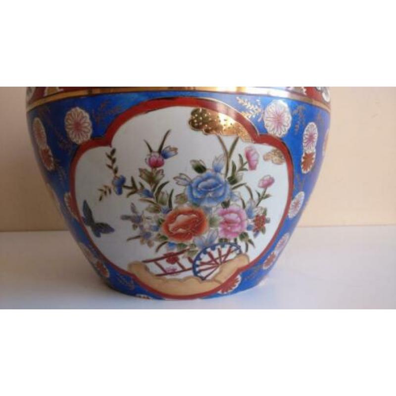Grote cachepot, handbeschilderd, China, 2e helft 20e eeuw