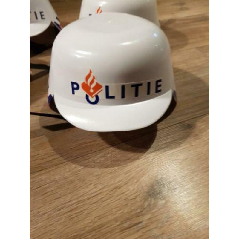 Politiehelmen, nieuw te koop!
