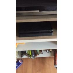 PlayStation 4 met 1 controler + games