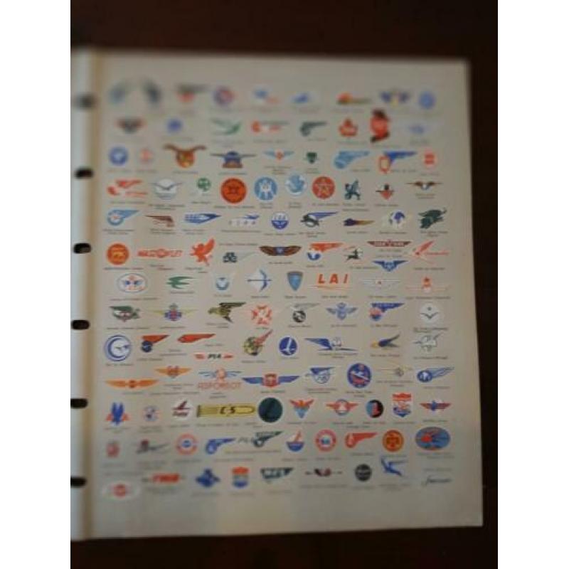 Kaart met alle luchtvaart emblemen uit 1950