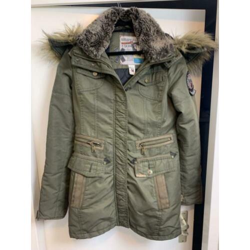 Khujo winterjas nieuw maat M
