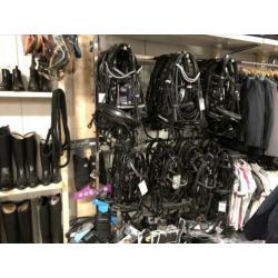 Outlet outlet