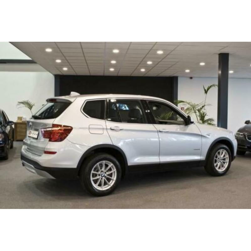 BMW X3 sDrive20i Centennial Executive | NAVI | STOELVERWARMI