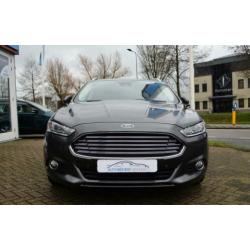 Ford Mondeo 1.5 EcoBoost Aut. Titanium, Navi, ECC,