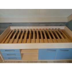 Halfhoogslaper incl. lattenbodem en matras