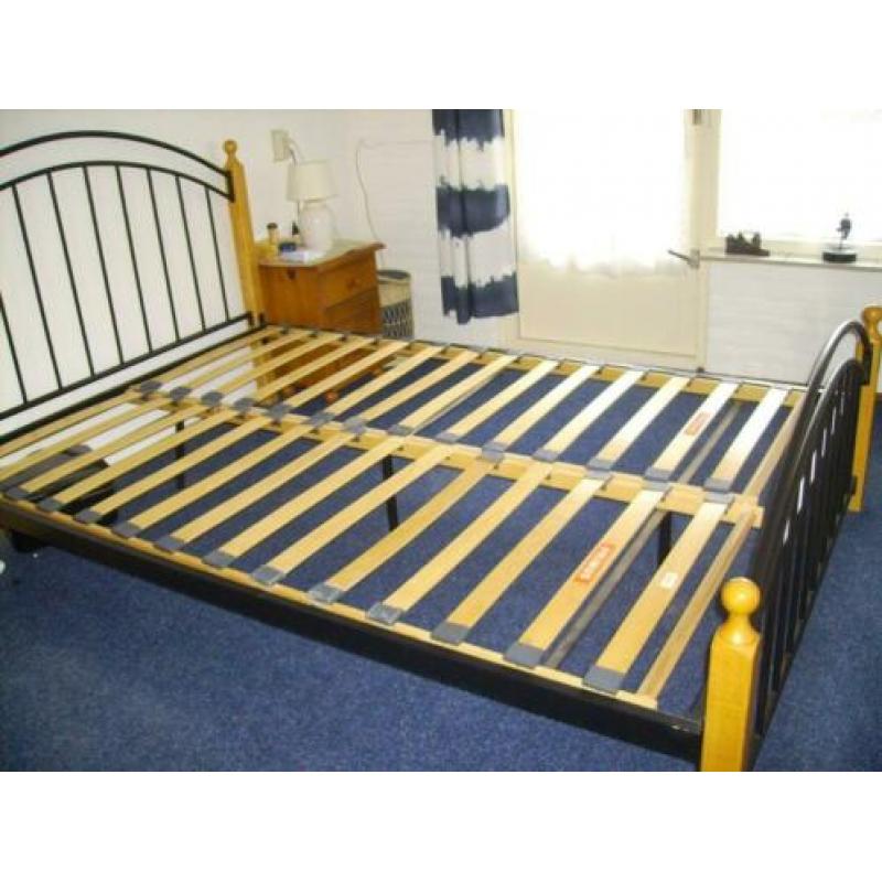 Bed 140/200